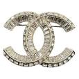 chanel brosche